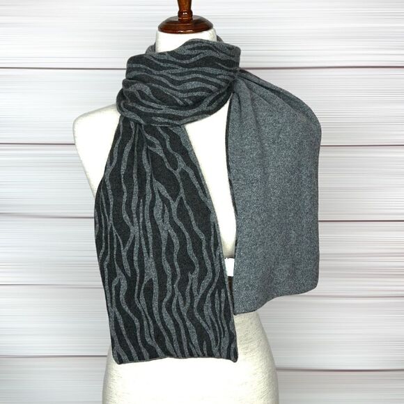 Cashmere Men’s and Women’s Double Face Gray & Zebra Print Scarf - Picture 1 of 7
